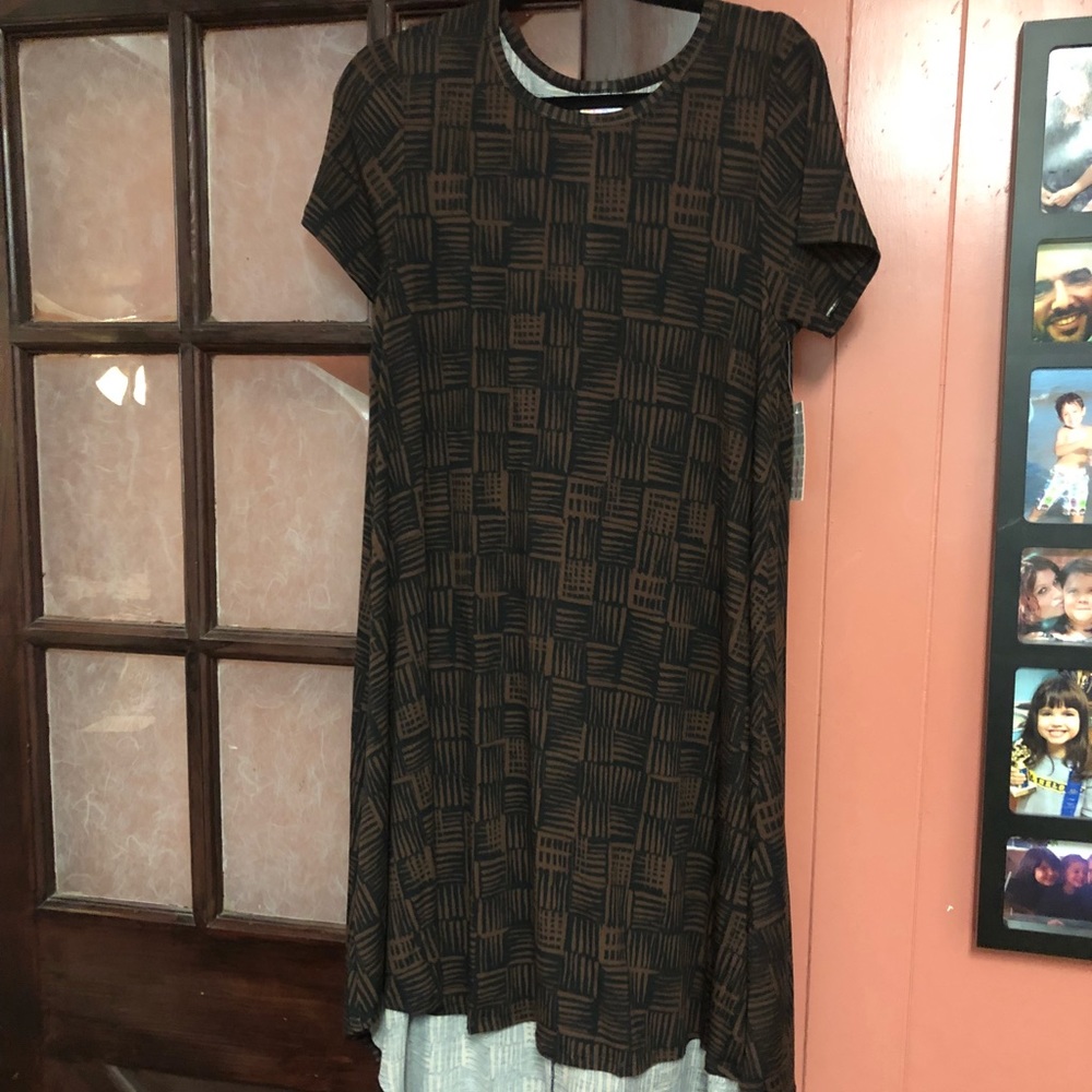 LuLaRoe S Carly - BNWT